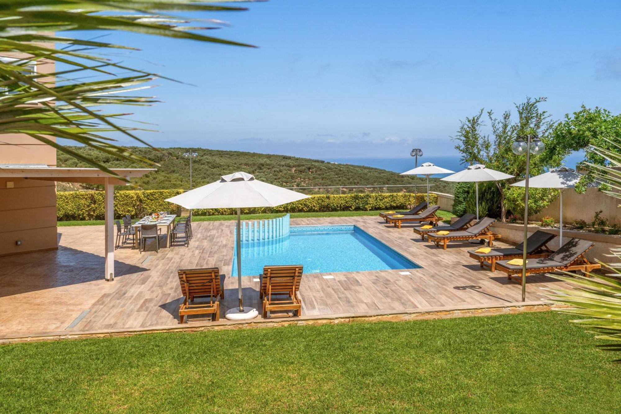Villa Ariella With Sea View Agia Marina Dış mekan fotoğraf