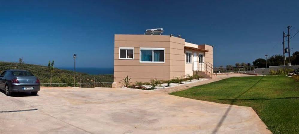 Villa Ariella With Sea View Agia Marina Dış mekan fotoğraf